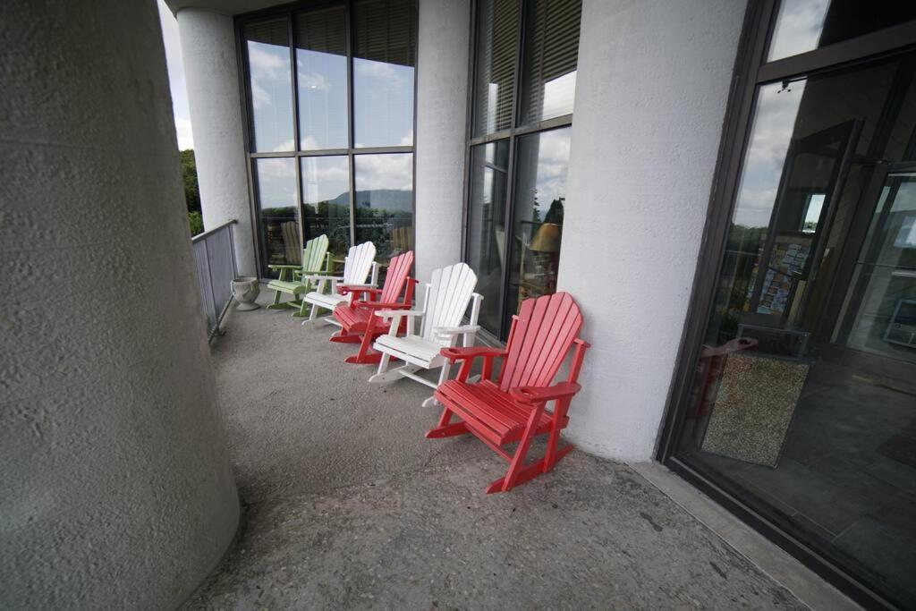 Altitude Adjustment atop Sugar Mountain at Sugar Top Bagian luar foto