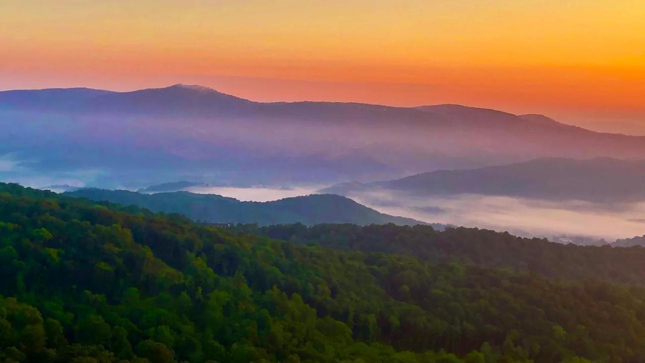 Altitude Adjustment atop Sugar Mountain at Sugar Top Bagian luar foto